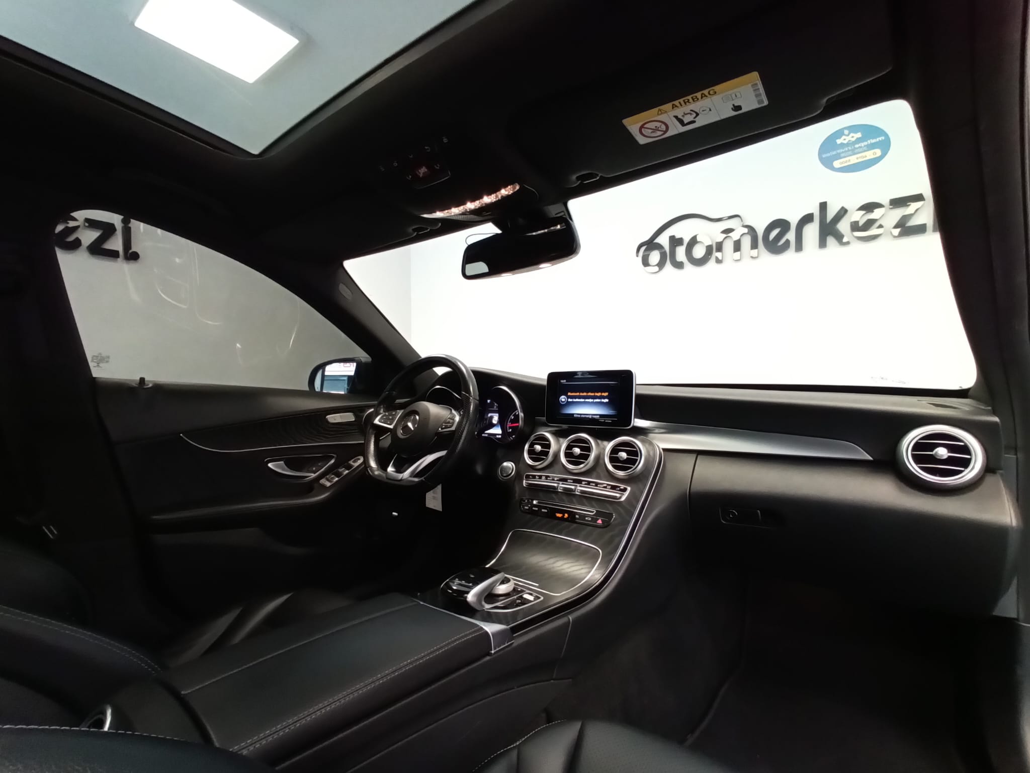 MERCEDES C 12